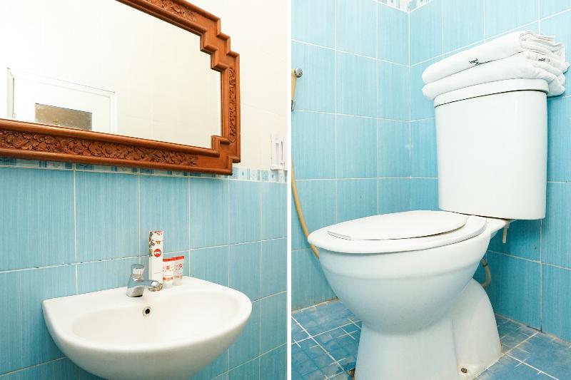 Oyo 425 Mojokerto Guesthouse Esterno foto